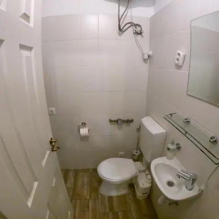 - Quiet - Ruin Pubs - New Design - Ac Apartment Budapest