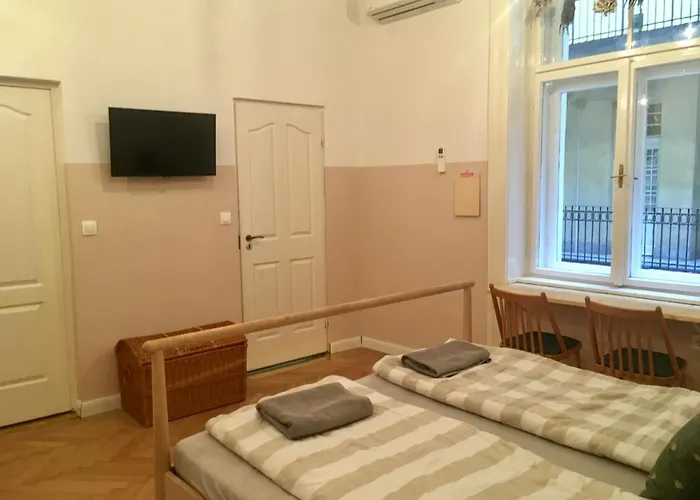 - Quiet - Ruin Pubs - New Design - Ac Appartement Boedapest
